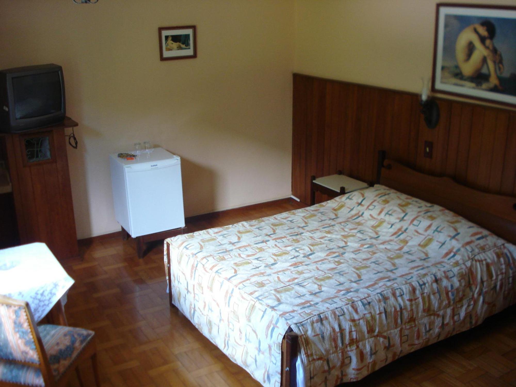 Hotel Bucsky Nova Friburgo Δωμάτιο φωτογραφία