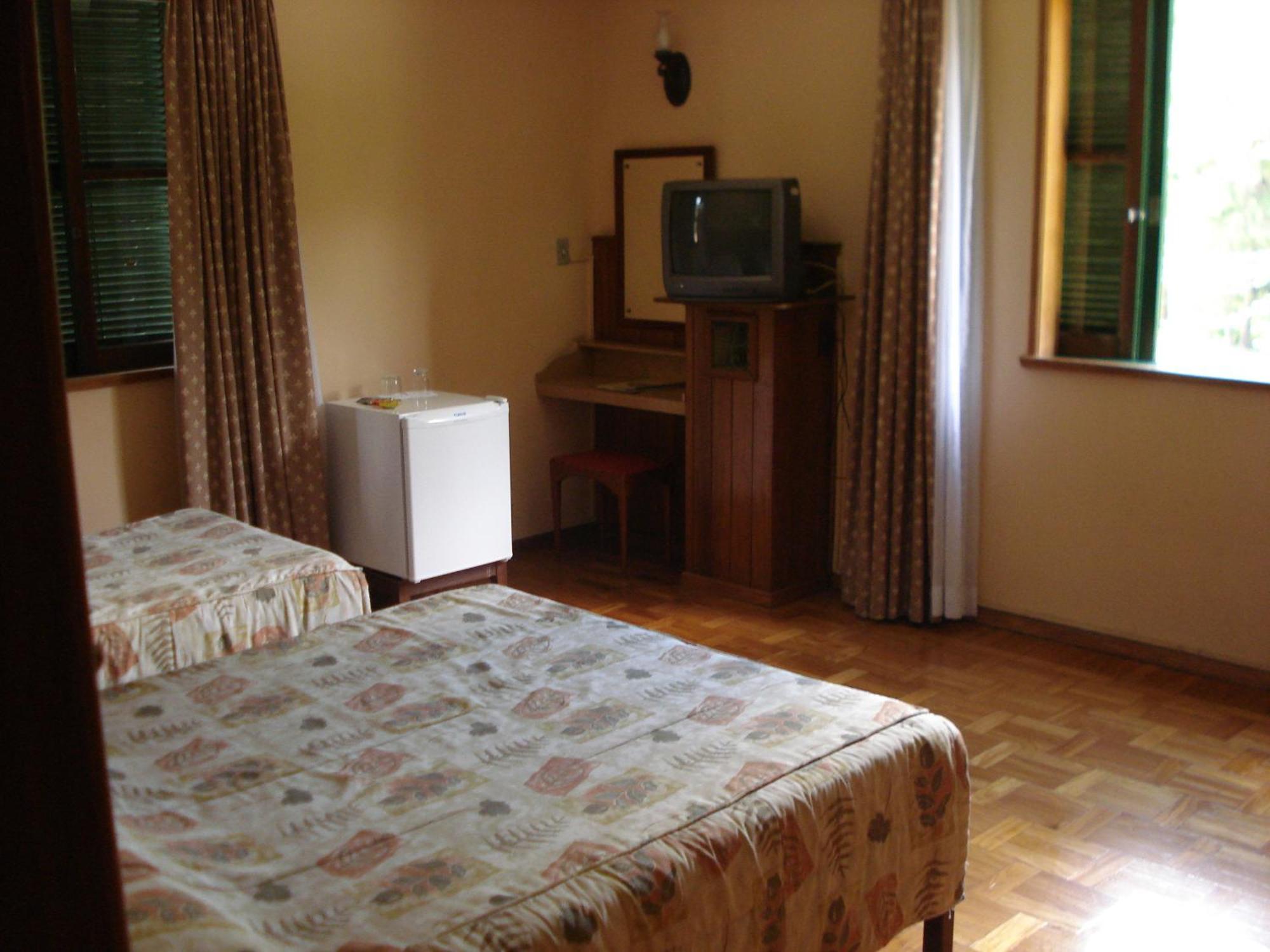 Hotel Bucsky Nova Friburgo Δωμάτιο φωτογραφία